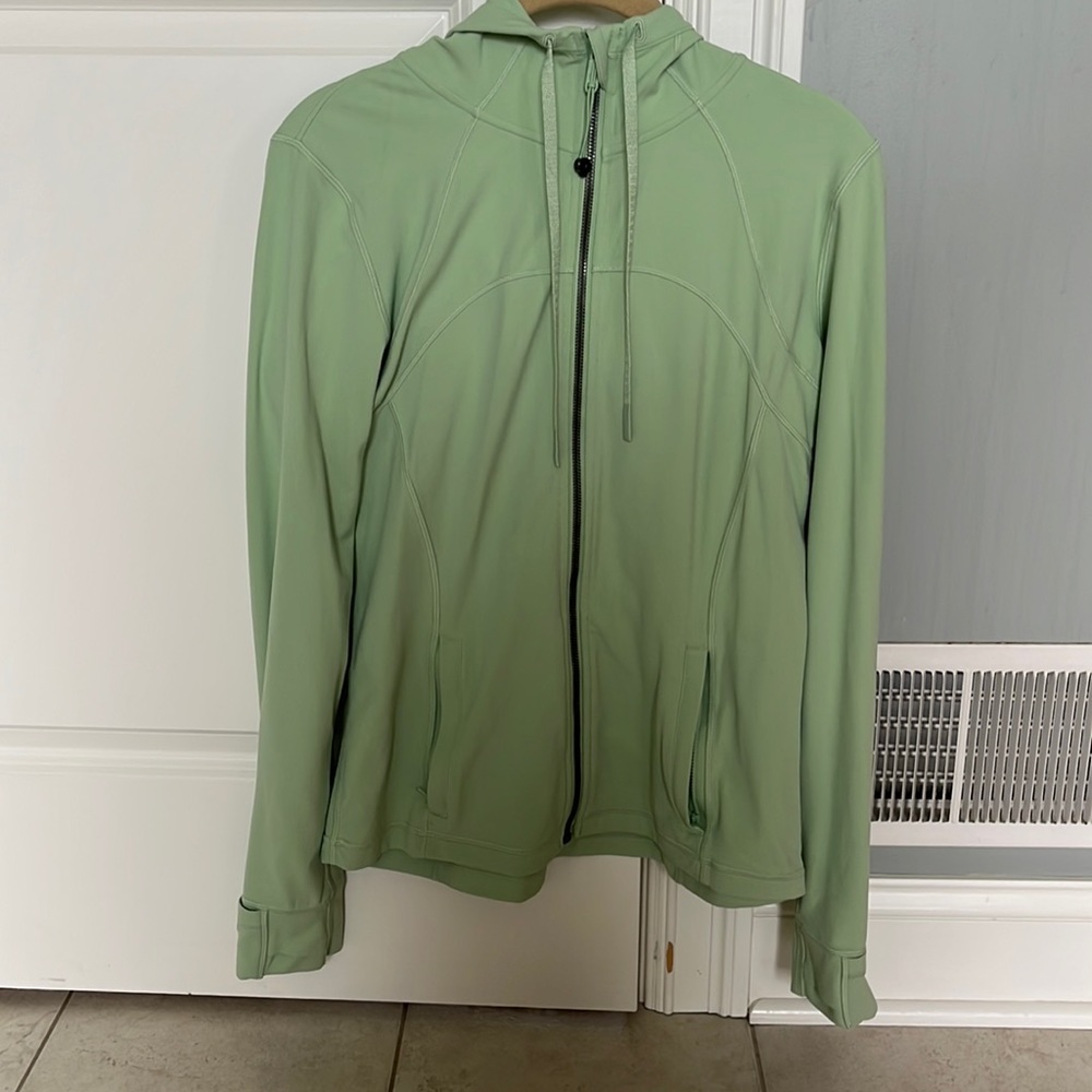 Lululemon Hooded Define Jacket *nulu size 10